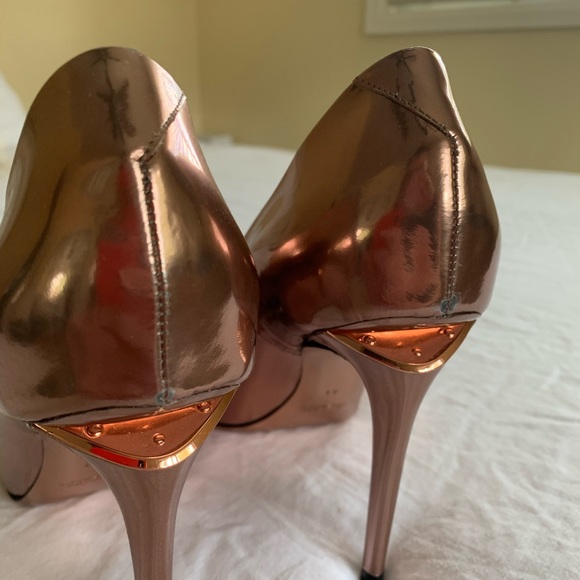 Alexander Wang Tia Metallic Rose Gold Pumps sz 41 - Picture 4 of 10